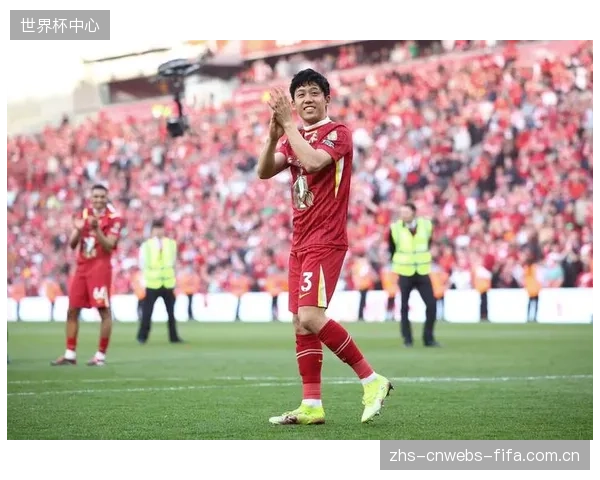 远藤航在英超证明其中场拦截能力,他将是日本队对抗强敌中场的防守核心。 远藤航在英超证明其中场拦截能力,他将是日本队对抗强敌中场的防守核心。